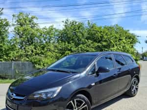 Opel Astra j Facelift 2014  165 cp