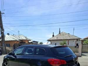 Opel Astra j Facelift 2014  165 cp — miniatura 10