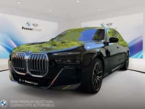 BMW 740 Berlină 2025 Diesel 299 cp