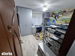 Vand Apartament 3 camere Rm Sarat — miniatura 4
