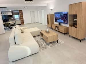 Penthouse de lux 160 mp mobilat de închiriat bloc nou Ipotești,Suceava — miniatura 2