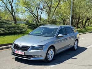 Skoda Superb / 2016 / 2.0 TDI /150 CP/ Cutie Automata DSG / Xenon / Cash sau Rate — miniatura 10