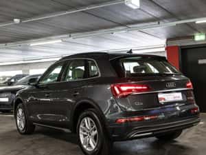 Audi Q5 SUV Hibrid 2023, 49.070 km, Automată — miniatura 3
