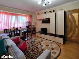 Vand apartament cu doua camere + boxă inclusă în CF — miniatura 4