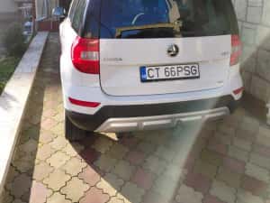 Skoda Yeti Model 2015 - 2.0 TDI. 4X4 — miniatura 2