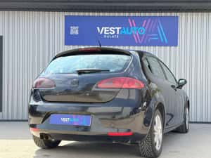 Seat Leon 2.0 TDI DPF Style — miniatura 2