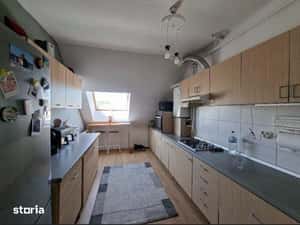 Apartament 3 cam la mansarda, 80 mp utili+parcare, str Porii, Floresti — miniatura 4