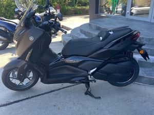 YAMAHA XMAX 300 Tech MAX 2025 - 812km, GARANTIE, ca nou — miniatura 8