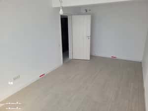 Garsoniera Mega Spatioasa 43,50 mpu la doar 5 min metrou M2 Berceni — miniatura 3