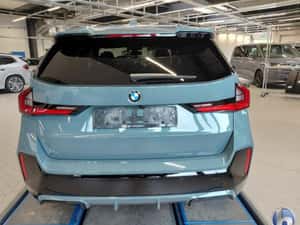 BMW X1 2024 / CAPE YORK GREEN METALLIC / 27.990 km — miniatura 5