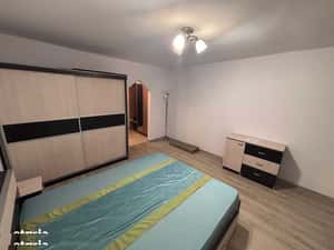 Proprietar inchiriez garsoniera Lujerului renovata/utilata 400 euro — miniatura 3