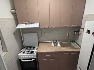 Proprietar inchiriez garsoniera Lujerului renovata/utilata 400 euro — miniatura 6