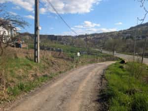 Teren de vânzare Valea Jelnii langa asfalt — miniatura 7