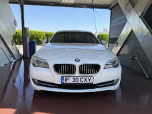 Bmw Seria 5 F11 3.0diesel Xdrive Automat 2012 — miniatura 3