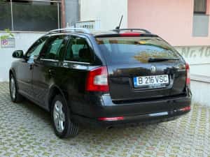 Skoda Octavia 2.0 TDI 140 CP EXEMPLAR 150.000 KM — miniatura 4