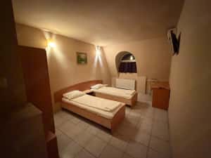 FARA GARANTIE+2 Locuri Parcare GRATUITE !!! Sagului,170 E, Mobilat Decent,Liber !!! — miniatura 6