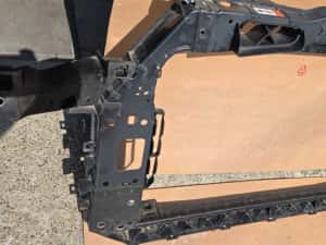 Trager / Calandru SsangYong Tivoli 2021 / 2022 2023 — miniatura 2