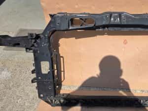 Trager / Calandru SsangYong Tivoli 2021 / 2022 2023 — miniatura 5