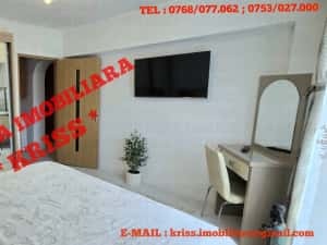 Apartament 3 Camere EXERCIȚIU-BIBESCU Confort 1 Decomandat Etaj 1 Renovat Mobilat Și Utilat Complet — miniatura 9