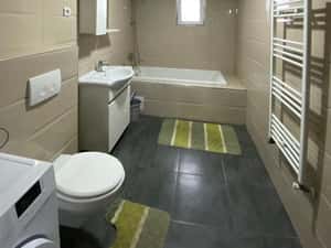 Sub pretul pietei! Apartament 2 camere decomandat mansarda Porii — miniatura 7