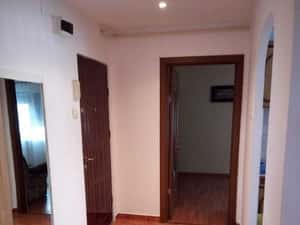 Apartament - 2 camere - CHIRIE - Onesti (Zona de Jos) — miniatura 4