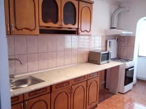 Apartament - 2 camere - CHIRIE - Onesti (Zona de Jos) — miniatura 6