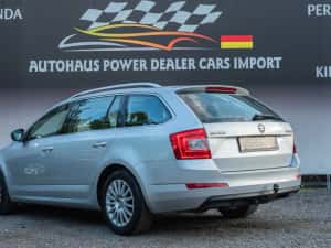 Octavia 2014 - scaune incalzite - pilot automat - senzori - jante aliaj -  cash /rate / credit auto - recent adus in tara !! — miniatura 5