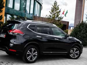 Nissan X trail 4x4 2.0 — miniatura 5