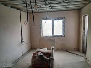 Apartament 3 camere Tg.Jiu — miniatura 3