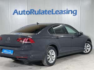 Volkswagen Passat - 2021 - 18.790 EUR — miniatura 3