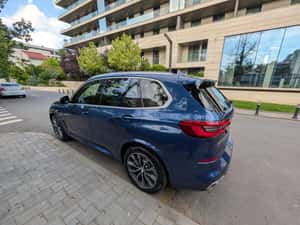 BMW X5 – SUV din 2019 cu multe extraoptiuni — miniatura 7