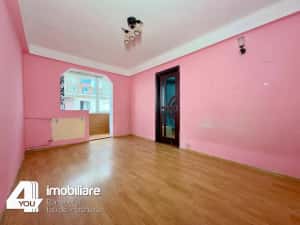 Apartament 2 camere Aradul Nou ,50 mp,et.4 4 ,mobilat și utilat — miniatura 2