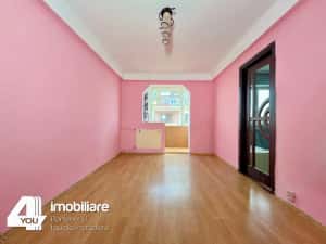 Apartament 2 camere Aradul Nou ,50 mp,et.4 4 ,mobilat și utilat — miniatura 3