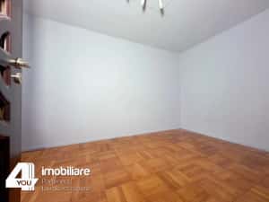 Apartament 2 camere Aradul Nou ,50 mp,et.4 4 ,mobilat și utilat — miniatura 8