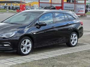 Opel Astra K Sports Tourer — miniatura 2