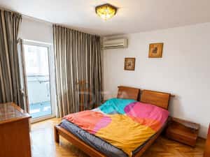 3 camere Unirii decomandat,centrala,parcare,et. 6,an 1995,metrou,83 mp — miniatura 3