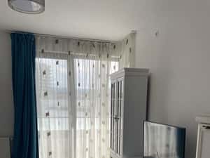 Inchiriez apartament 1 camera park lake iulius mall — miniatura 6