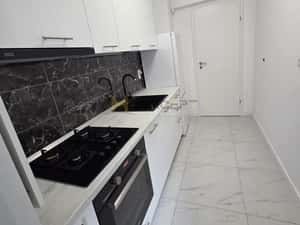 Inchiriere garsoniera mobilata utilata 5 min metrou — miniatura 5