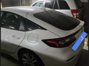 Honda Civic 2.0 PHEV 143cp 2024 usor avariat — miniatura 8