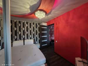 Apartament 2 camere Deva Dacia, mobilat, etaj 3 — miniatura 3