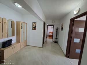 Ultracentral(Catedrala),apart 3 cam,2 gr- de inchiriat — miniatura 1