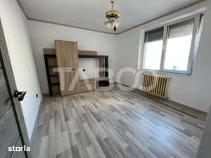 Apartament decomandat 2 camere etaj intermediar cu lift de vanzare — miniatura 5