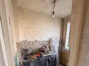 Garsonieră – ideală investiție| proprietar| pregătită pentru renovare — miniatura 4