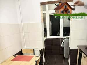 Apartament 2 camere decomandat 49 mp Nicolina – zona Lidl — miniatura 5