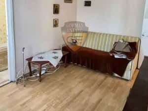 3 camere Navodari Central 45mp , etaj 1 renovat partial, balcon, cent
