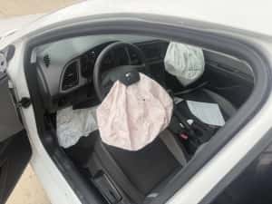 Seat Leon 1.2 tsi Avariat — miniatura 6