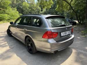 BMW 318d,an 2011,motor 2.0d,cutie viteze manuala,navigatie mare — miniatura 3