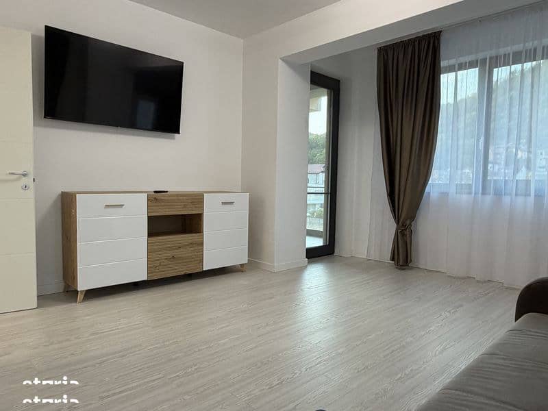inchiriez apartament 2 camere — fotografie 1 din 6
