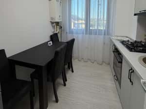inchiriez apartament 2 camere — miniatura 5