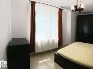 Apartament 3 camere, cartier Kogalniceanu, Turnisor, balcon, lift — miniatura 3